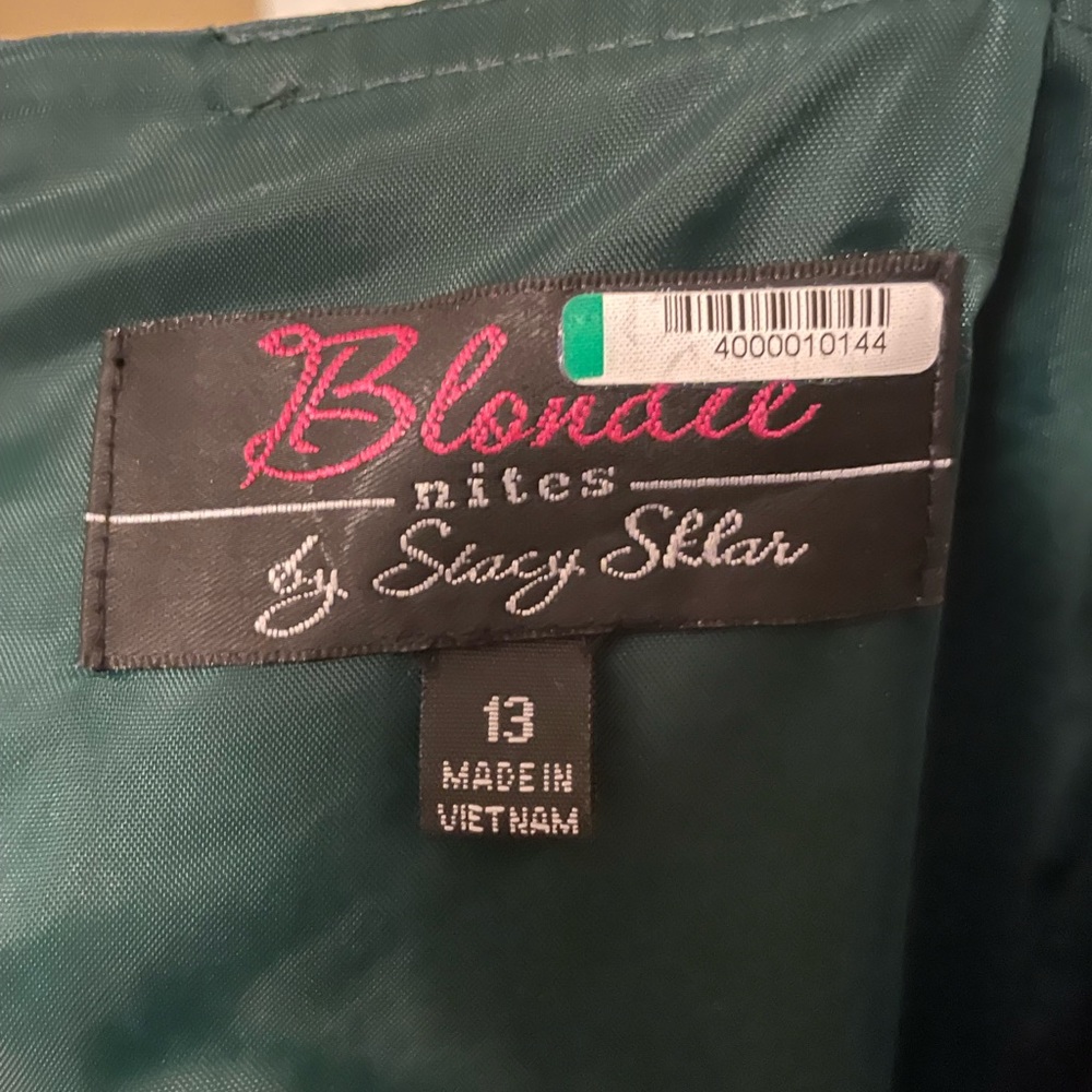 Blondie Cocktail Dress Deep Green - Picture 7 of 8